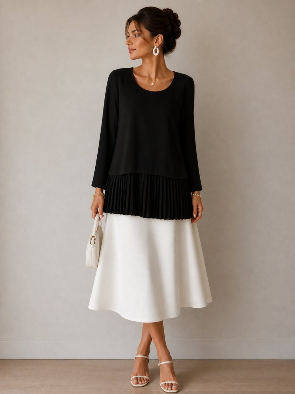 Dana Buchman Black Round Neck Top with Pleated Hem
